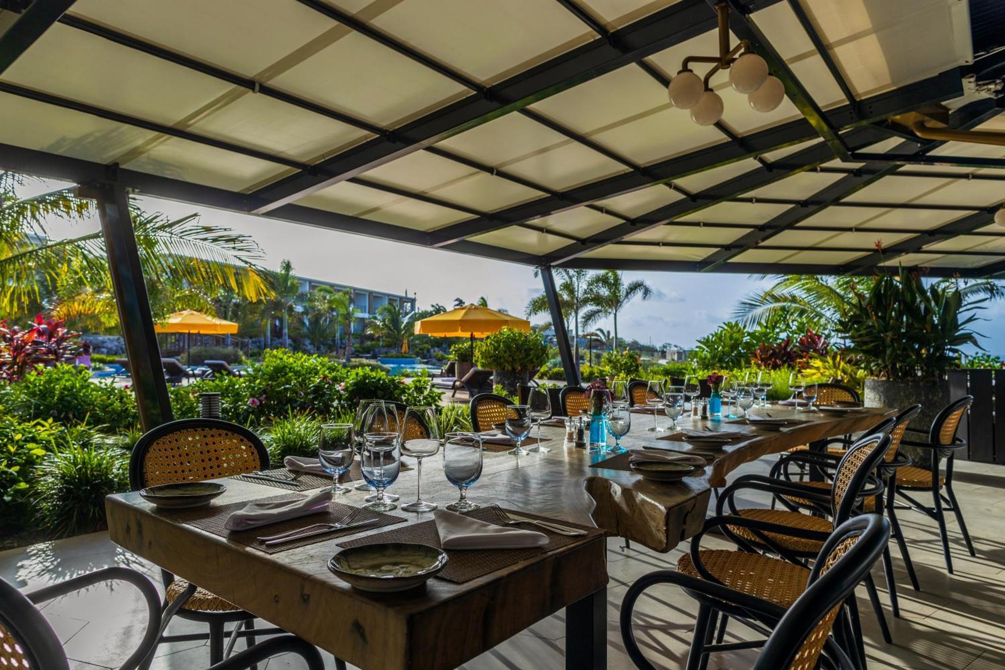 אורנייסטט Golden Rock Dive And Nature Resort מראה חיצוני תמונה