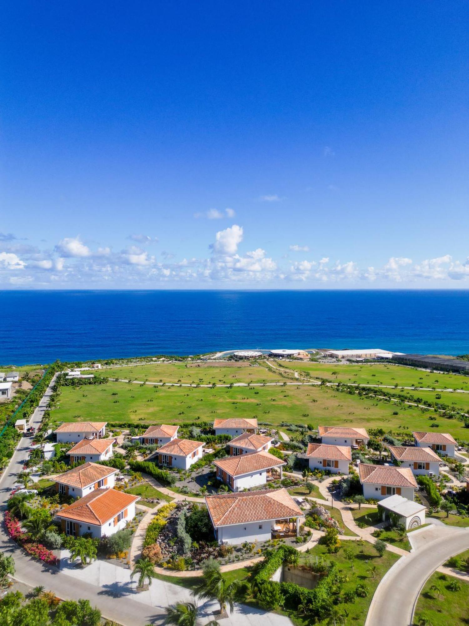 אורנייסטט Golden Rock Dive And Nature Resort מראה חיצוני תמונה